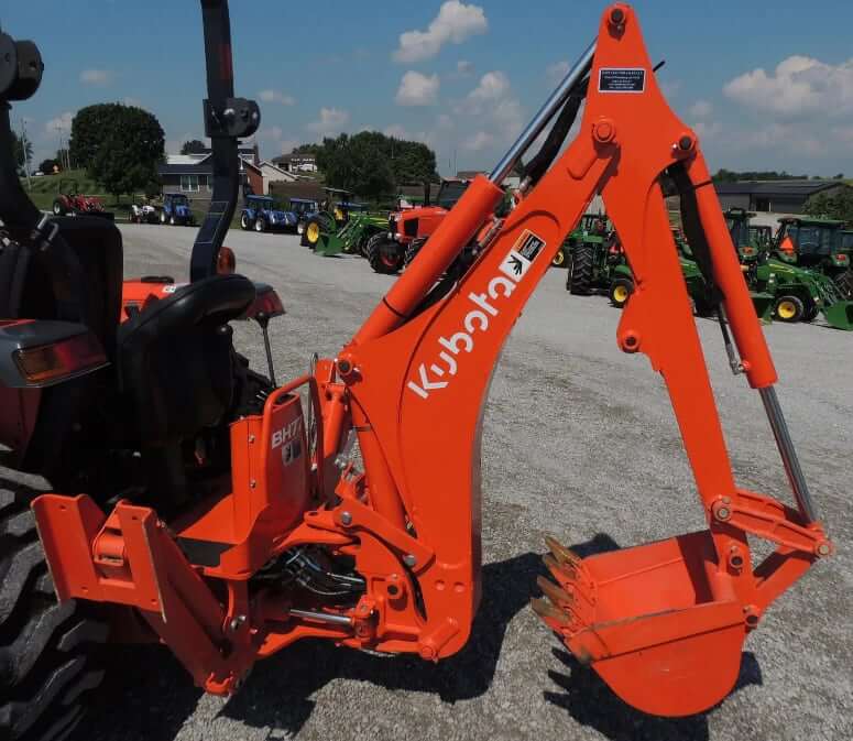 Kubota L3901 Tractor with BH77 Backhoe