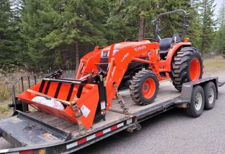 Kubota L4701 Tractor Weight