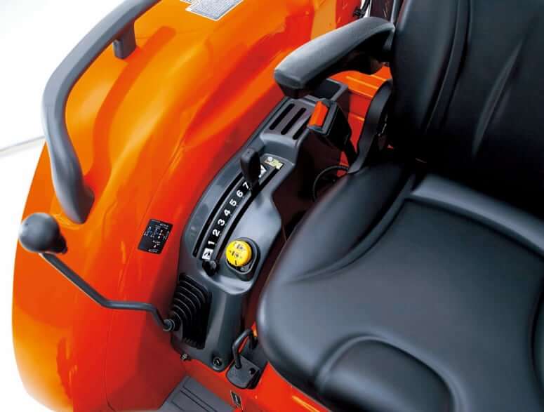 Kubota L5740 4WD Tractor Transmission Specs