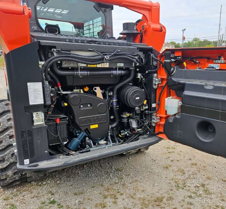 Kubota SVL75-3 Service Refill Capacities