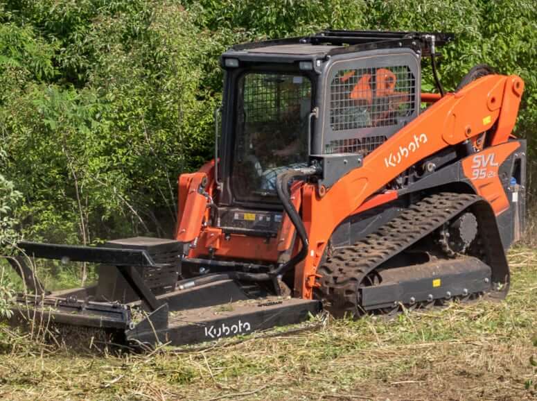 Kubota SVL95-2s Compact Track Loader with Cutter