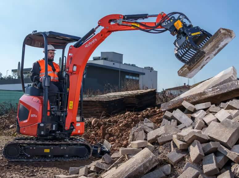 Kubota U17-5 Mini Excavator with Grapple