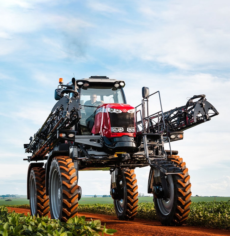 MF 525R Sprayer Specs