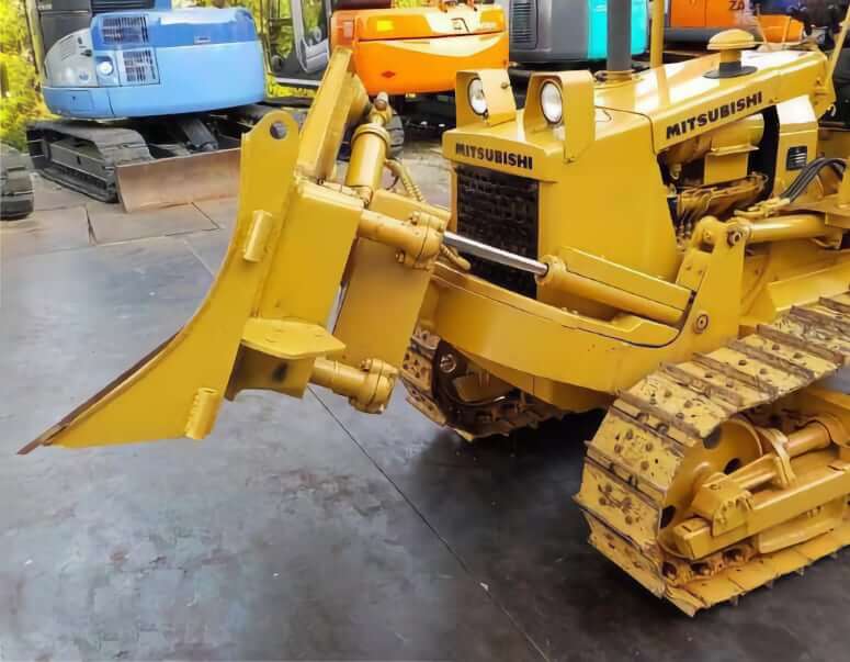 Mitsubishi BD2F Dozer Blade
